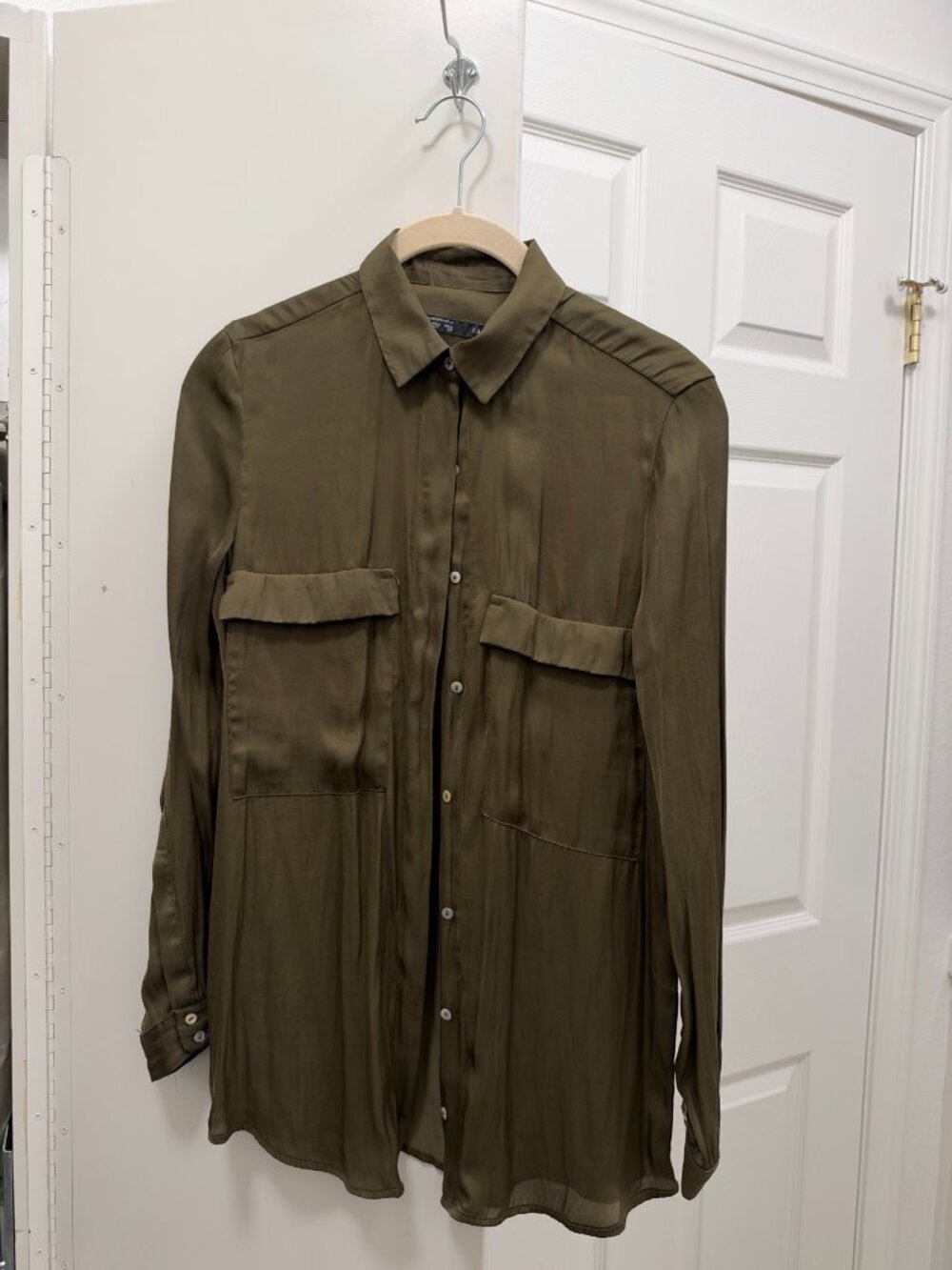 Zara Olive Green Button Up Shirt Chest Pockets Long Sleeve